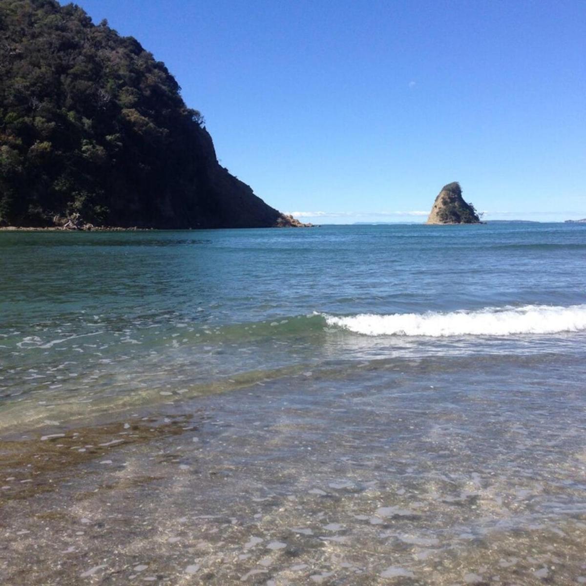 Waiwera Beach Getaway Bagian luar foto